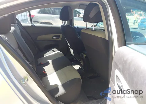 2016 Chevrolet Cruze Limited Ls Auto z USA, uszkodzony, nr VIN 1G1PC5SH2G7142768